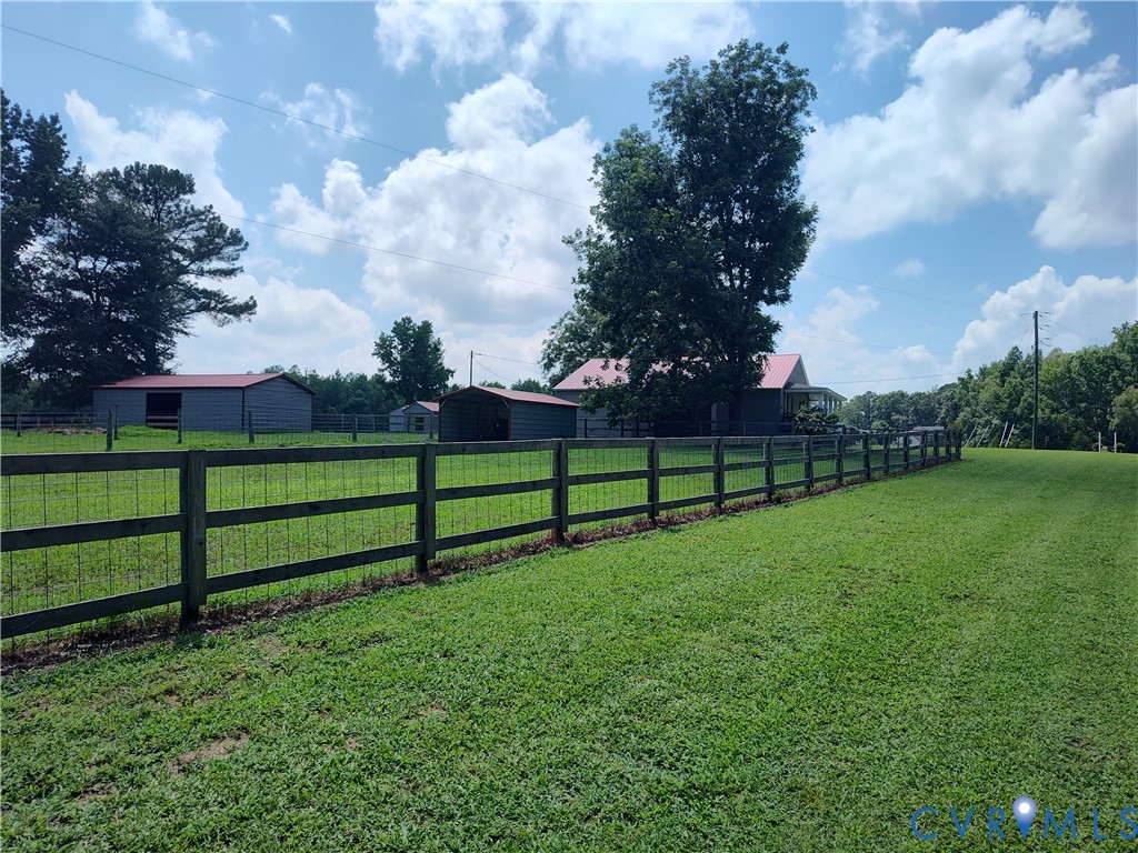 20827 Carson Road Dinwiddie, VA 23841 - Photo 19 of 43