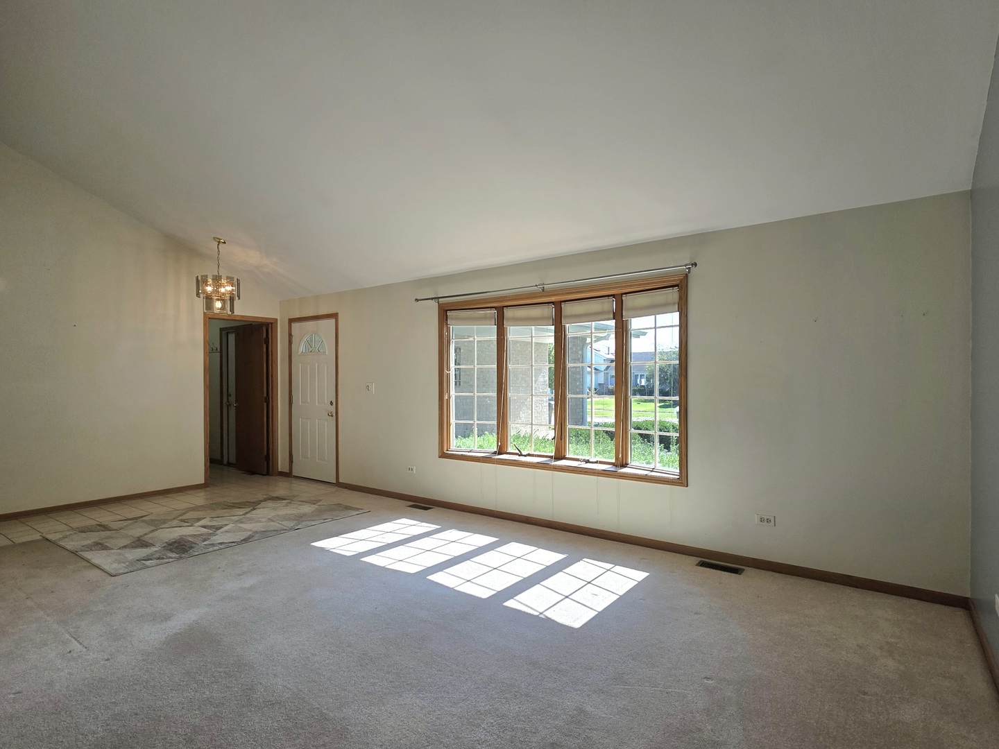 25028 Cashel Bay Road Manhattan, IL 60442 - Photo 12 of 32 a view of empty room with window