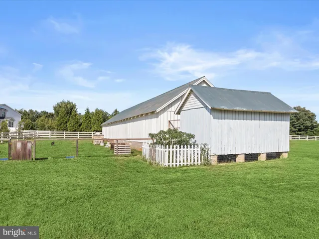 $899,000 | 8221 Meadowood Drive, Hanover, MD 21076