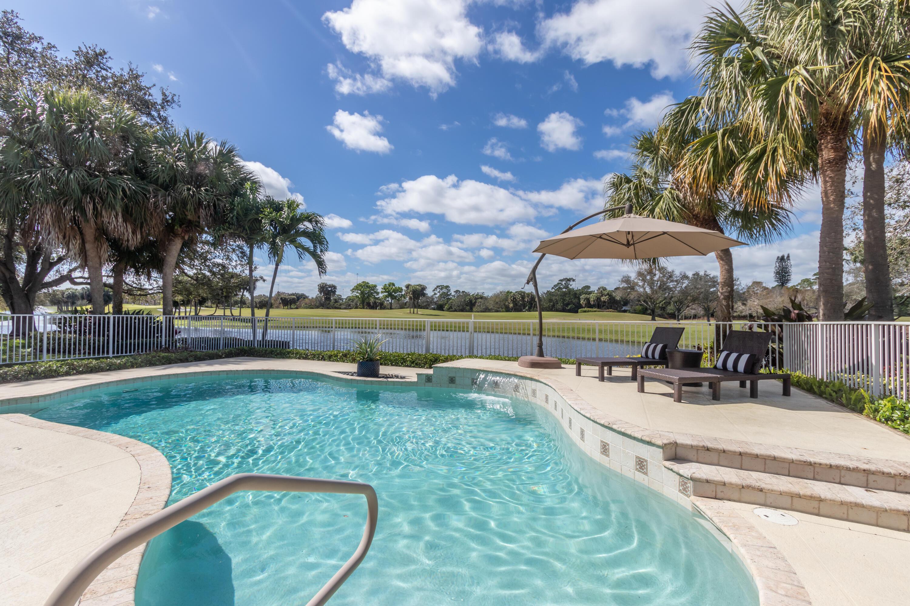 190 Barbados Drive Jupiter, FL 33458 - Photo 24 of 25 IMG_8094