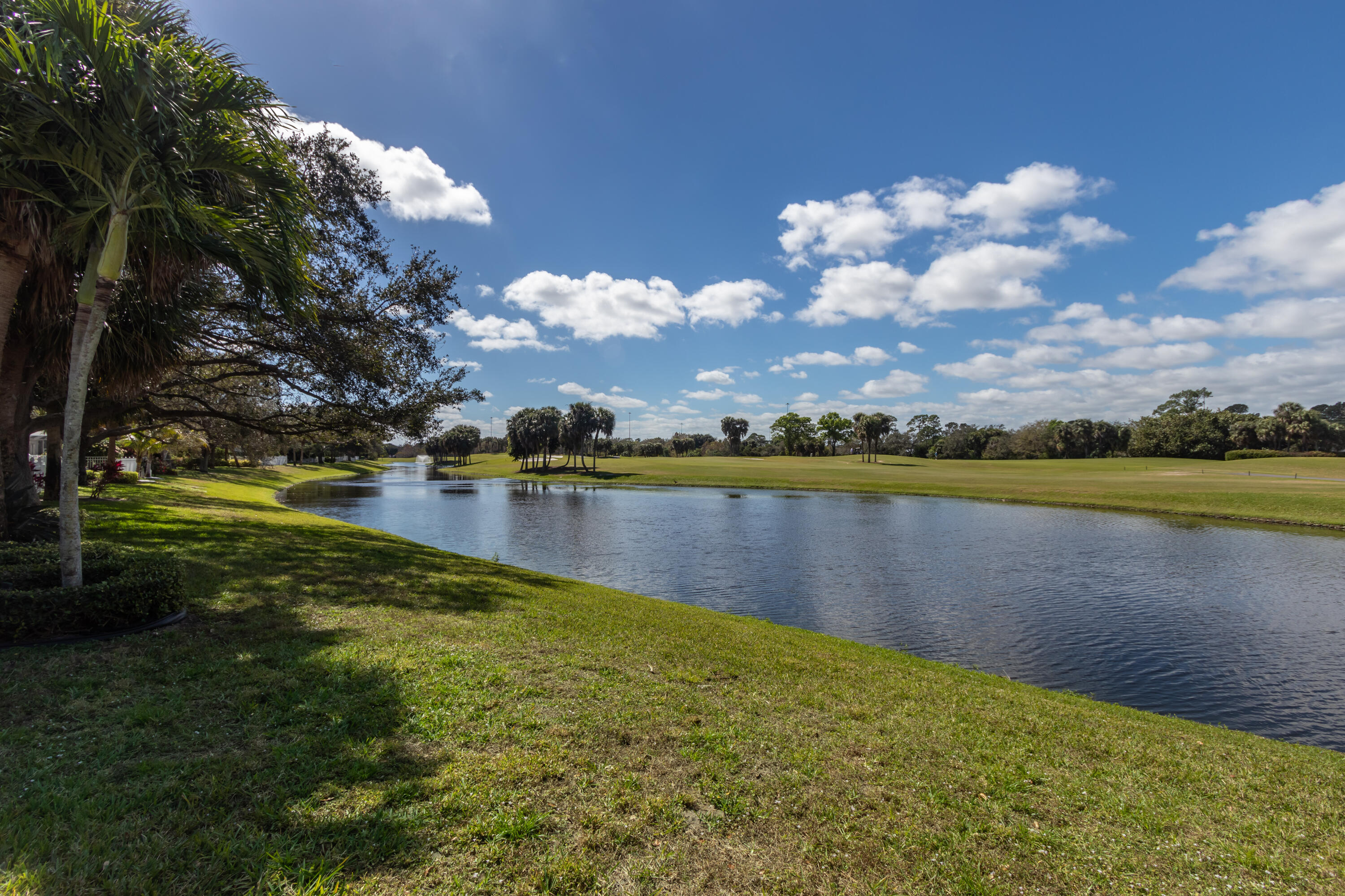 190 Barbados Drive Jupiter, FL 33458 - Photo 4 of 25 IMG_8102-2