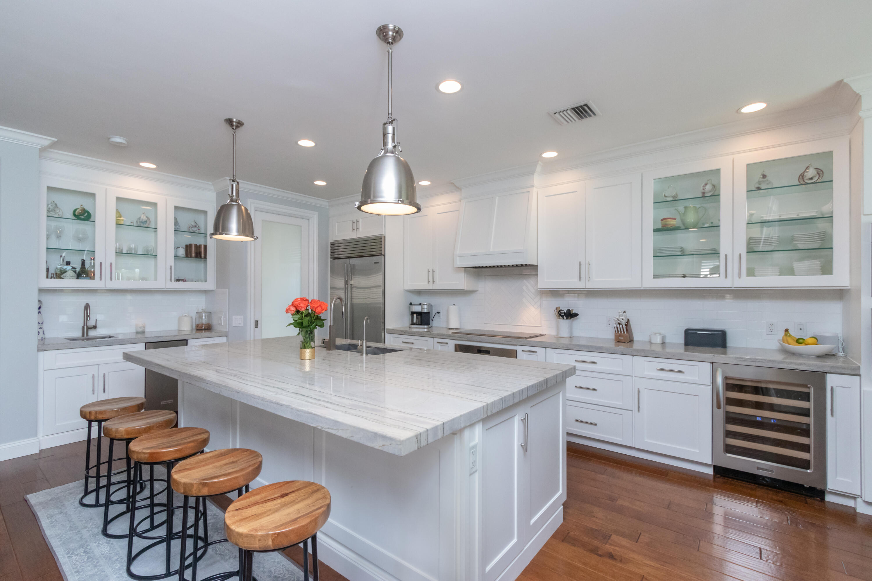 190 Barbados Drive Jupiter, FL 33458 - Photo 5 of 25 IMG_8134-Edit