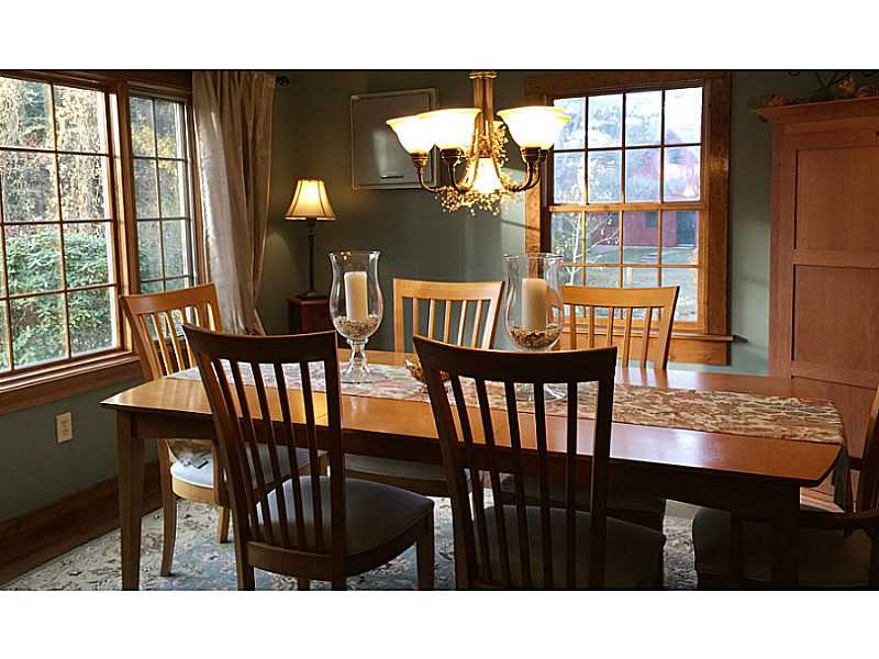 33 Skunk Hill Road Hopkinton, RI 02832 - Photo 8 of 25 Dining Room.