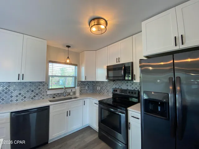 $1,800 | 1606 Clay Avenue, Panama City, FL 32405