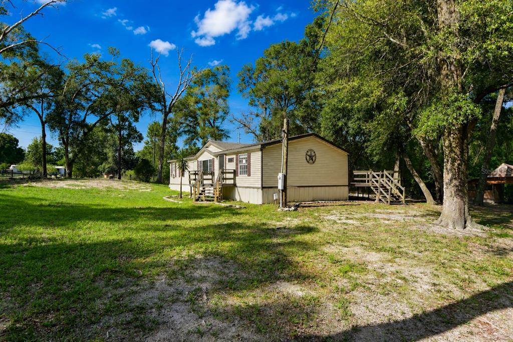17438 Lawless Road Spring Hill, FL 34610 - Photo 4 of 26 Gallery Image 4