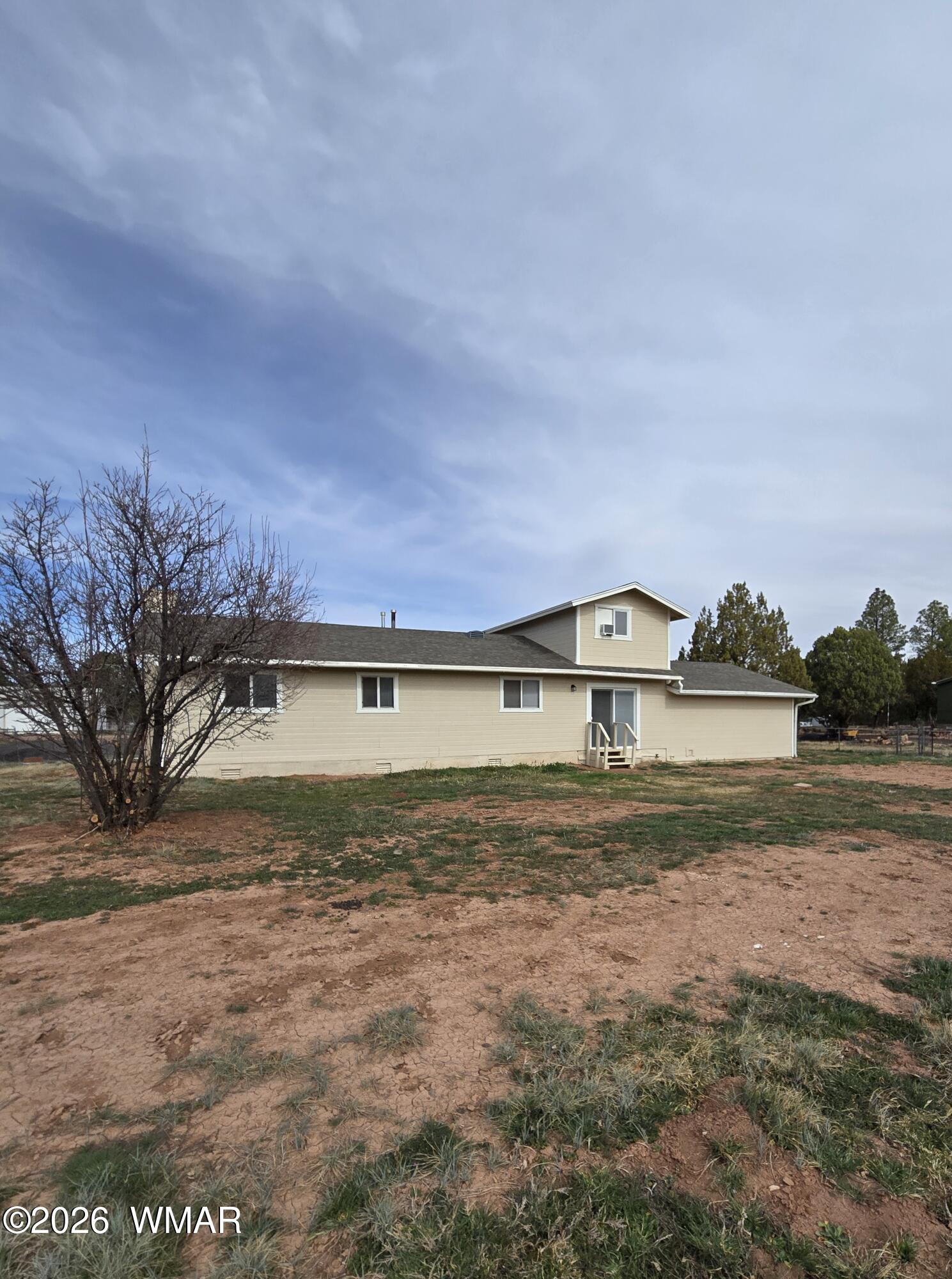 1075 Rim View Drive Show Low, AZ 85901 - Photo 16 of 22 Back view