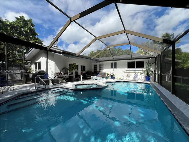 $3,800 | 10220 Southwest 160th Street, Unit 10220, Miami, FL 33157