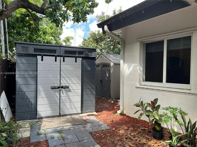 $3,800 | 10220 Southwest 160th Street, Unit 10220, Miami, FL 33157