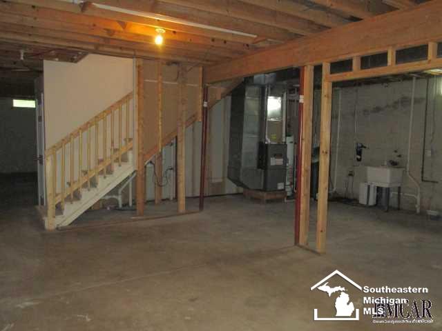 14184 Wanty Road Milan, MI 48160 - Photo 14 of 23 21344945-13.JPG