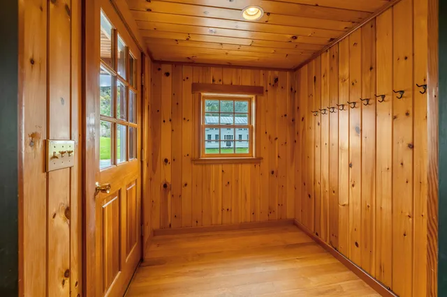 $846,000 | 49 Highway 12, Pomfret, VT 05091