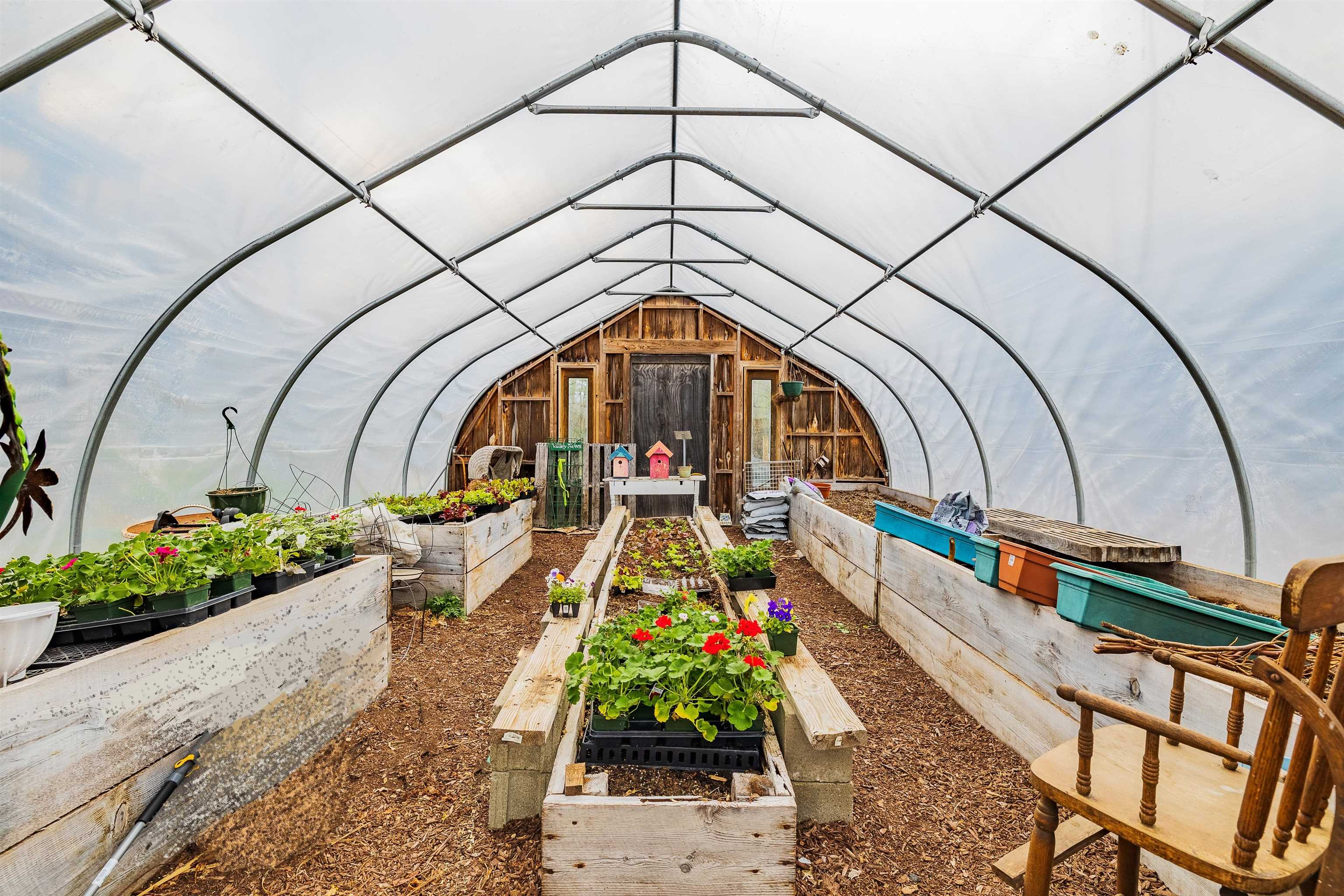 49 Highway 12 Pomfret, VT 05091 - Photo 28 of 36