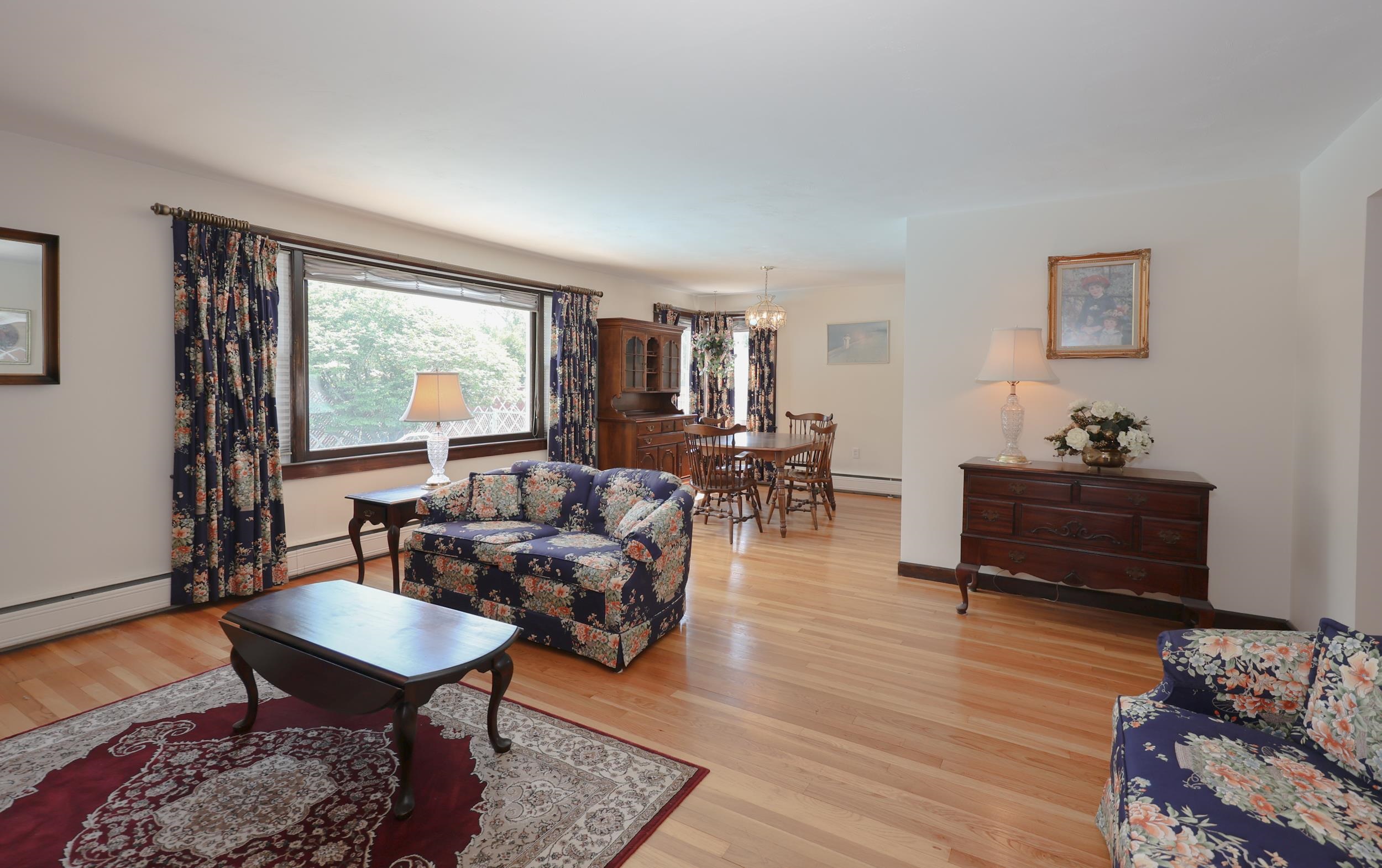 68 Robinson Road Nashua, NH 03060 - Photo 24 of 54