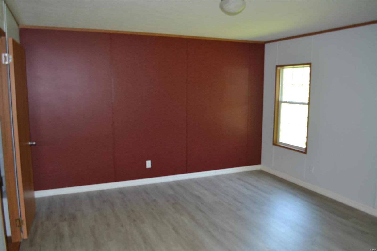21009 Walcott Road Carlyle, IL 62231 - Photo 12 of 20