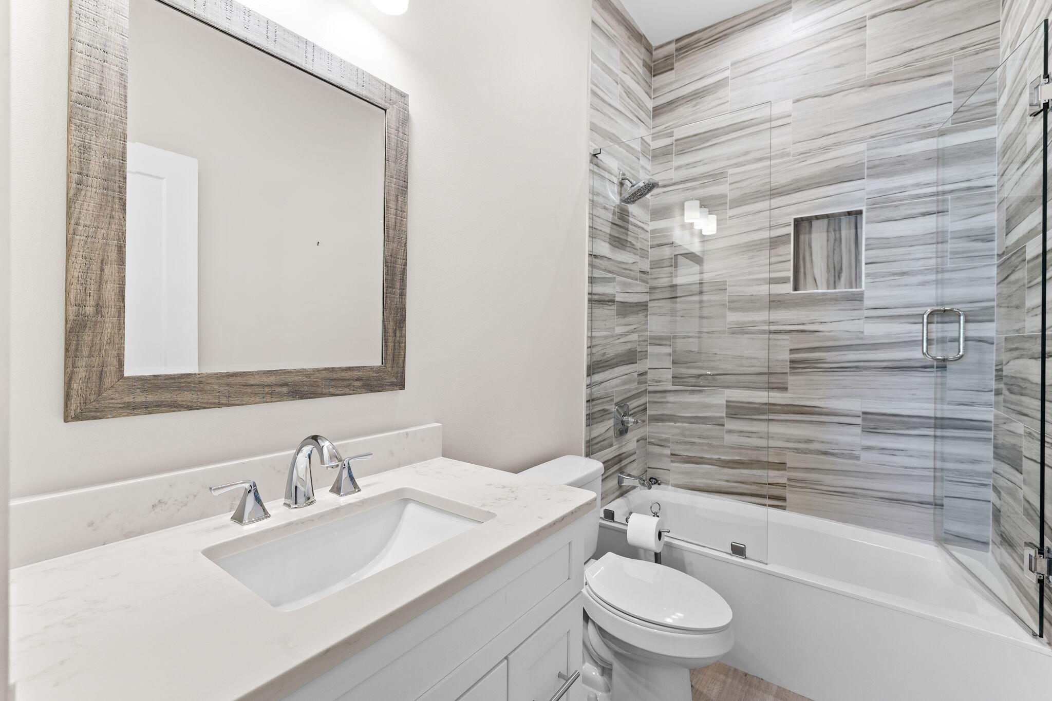 106 Shirah Street Destin, FL 32541 - Photo 33 of 91 Array_106ShirahSt-38