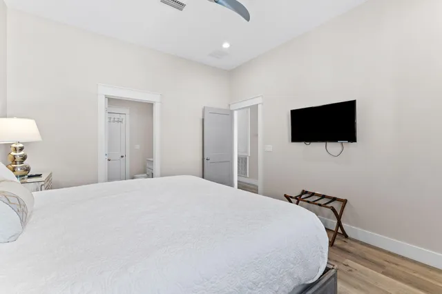 a view of a car park in front of house