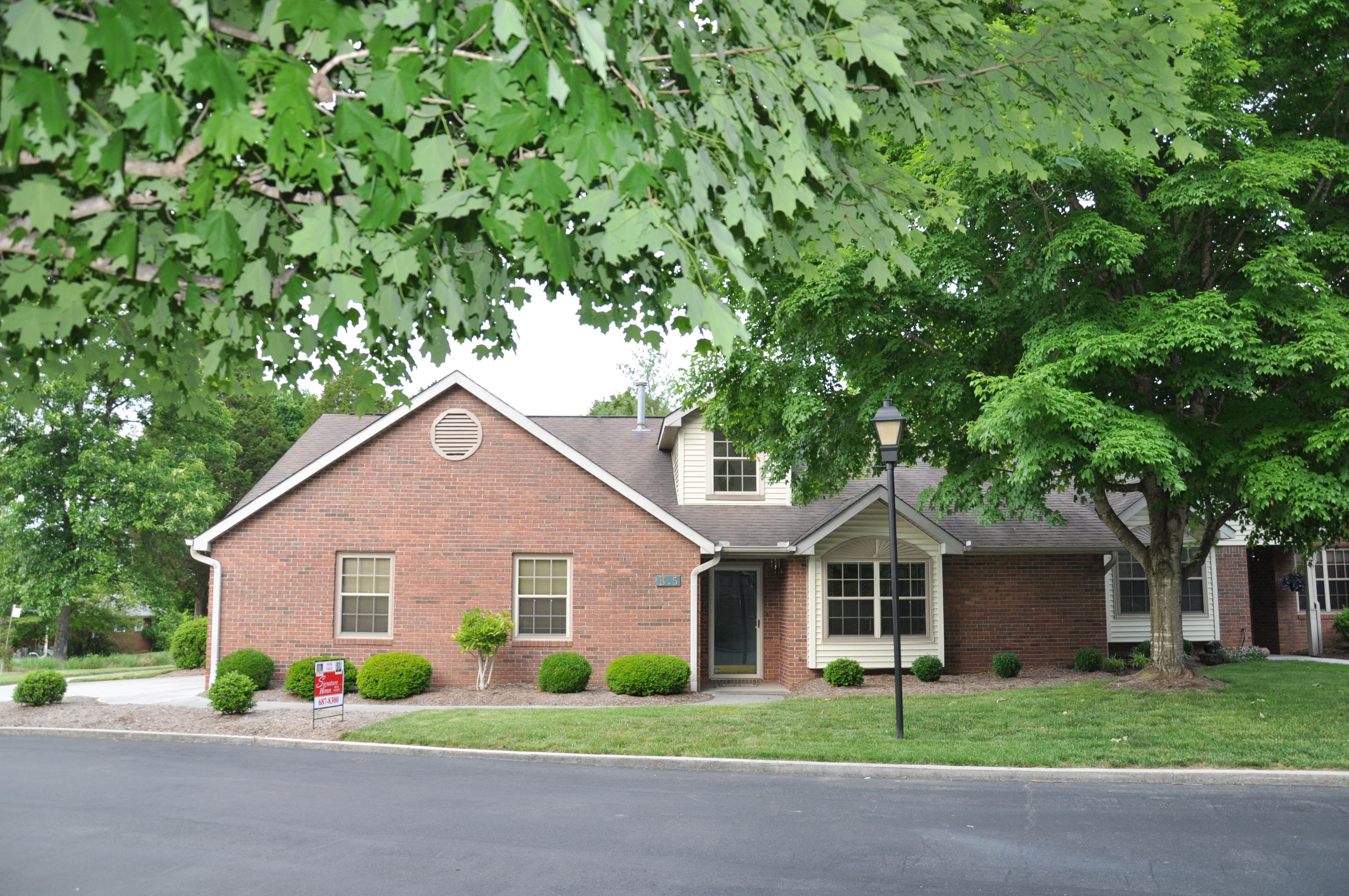 3116 Cunningham Road, Unit B5 Knoxville, TN 37918 - Photo 12 of 20 DSC_0038