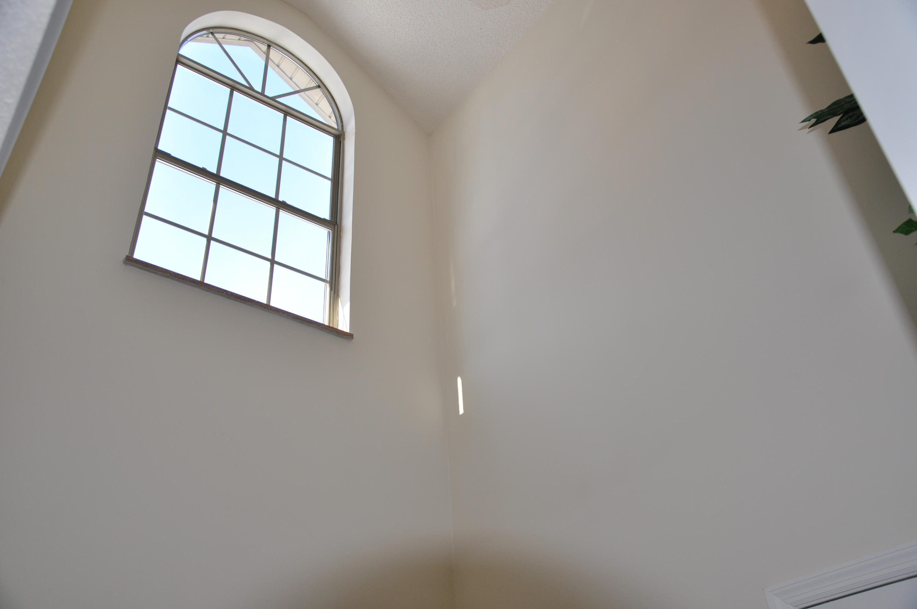 3116 Cunningham Road, Unit B5 Knoxville, TN 37918 - Photo 4 of 20 soaring entrance foyer