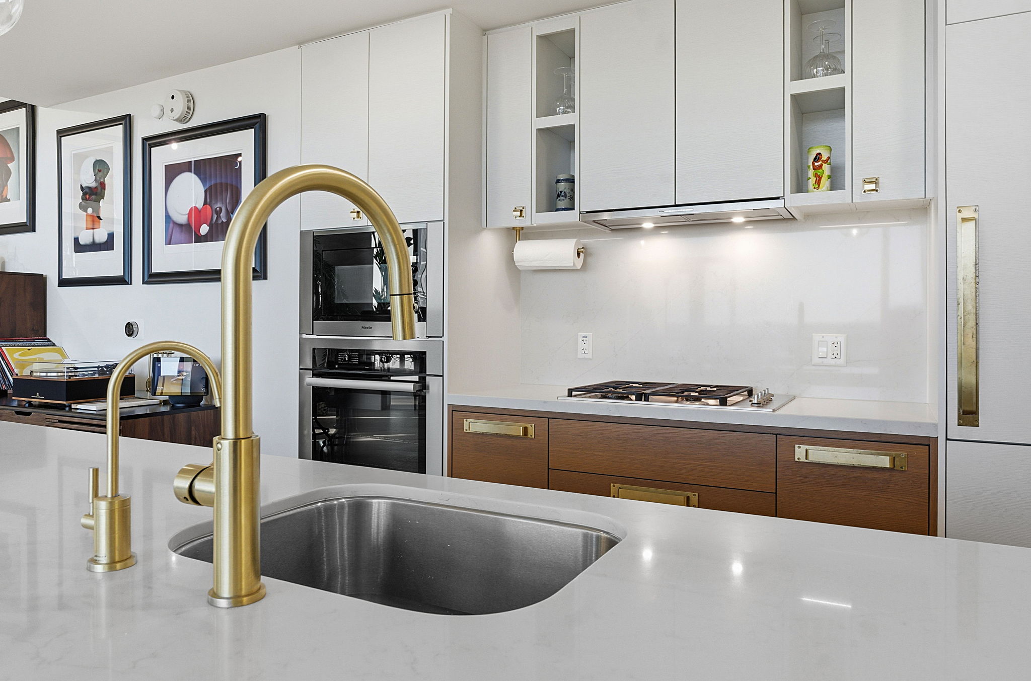 70 Rainey Street, Unit 1908 Austin, TX 78701 - Photo 6 of 40