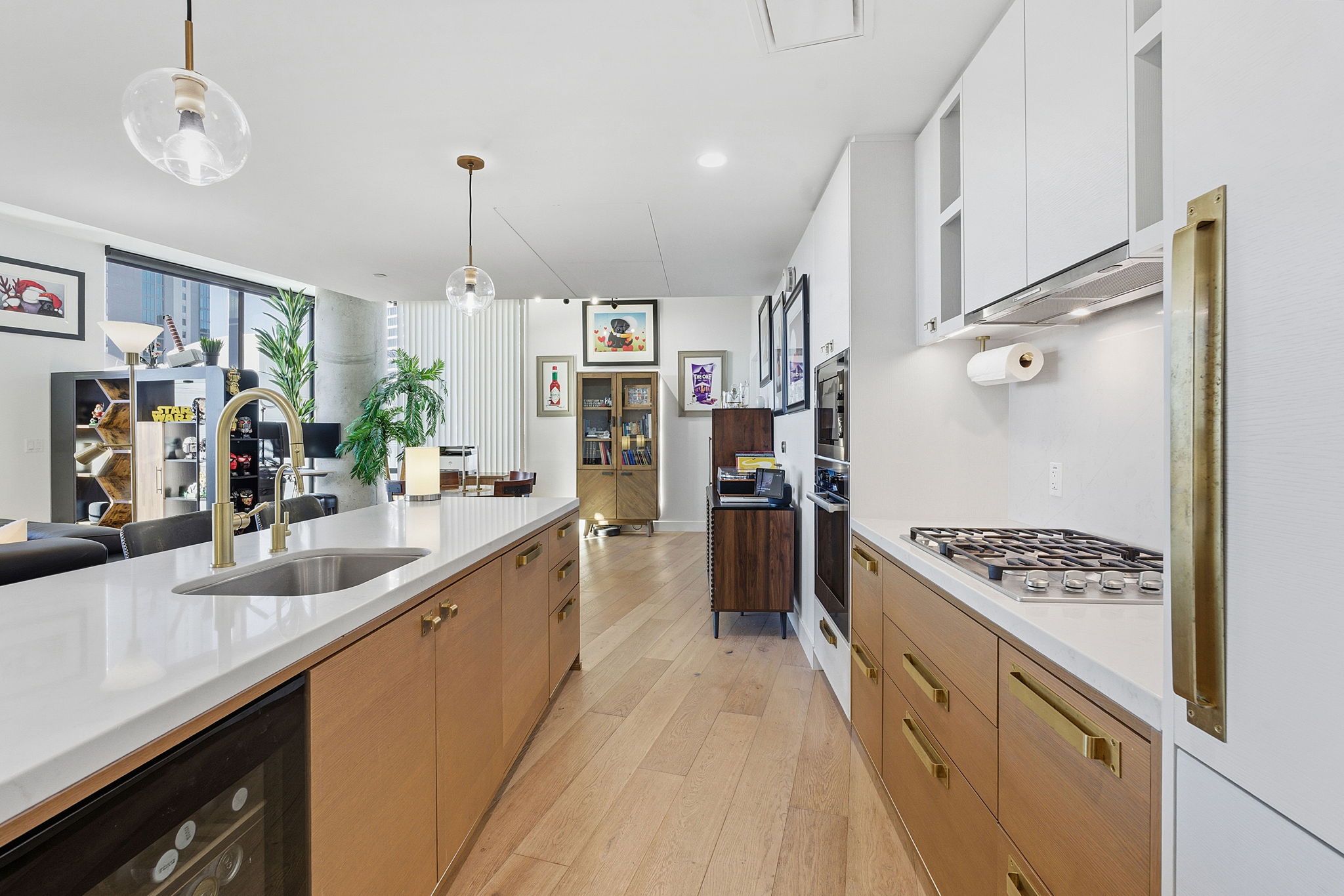 70 Rainey Street, Unit 1908 Austin, TX 78701 - Photo 7 of 40