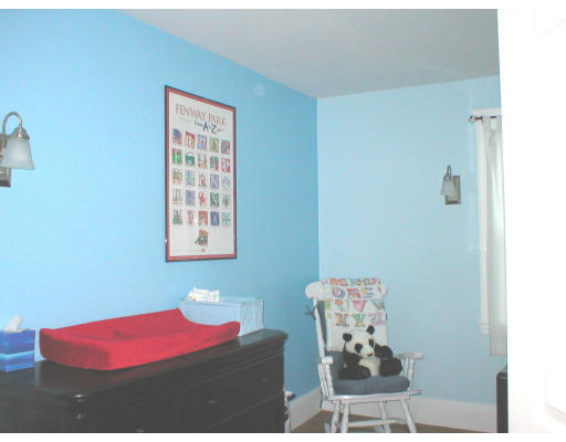 110 Warwick Road Melrose, MA 02176 - Photo 18 of 22 Gallery Image 18