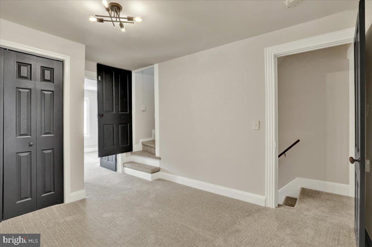 623 Bay Street Lancaster, PA 17603 - Photo 15 of 23 an empty room with chandelier fan