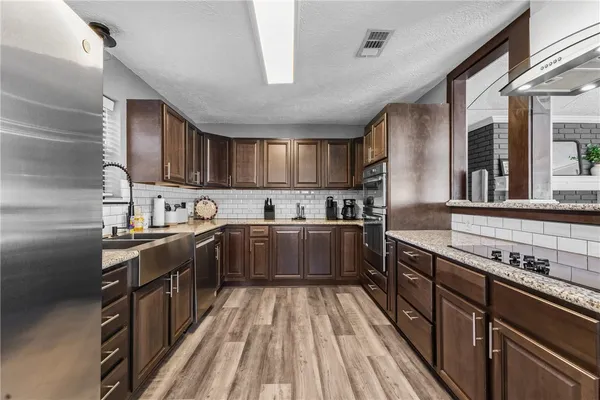 $404,900 | 2517 Arbor Drive, Bryan, TX 77802