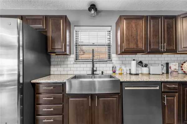 $404,900 | 2517 Arbor Drive, Bryan, TX 77802