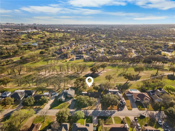 $404,900 | 2517 Arbor Drive, Bryan, TX 77802