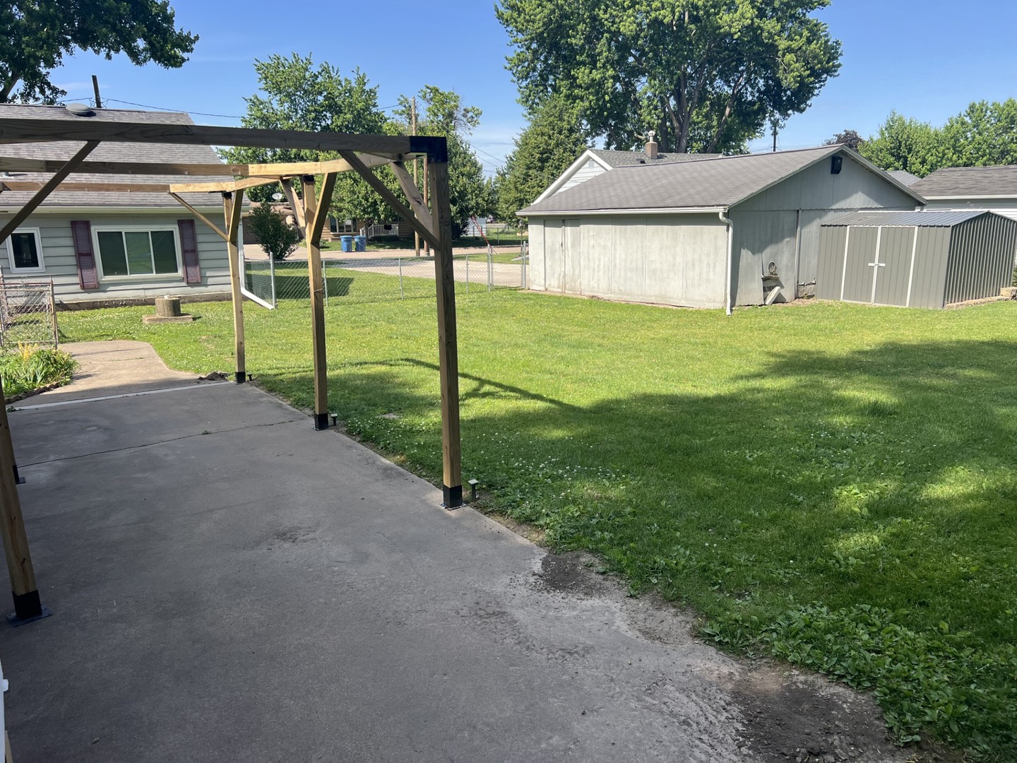 113 4th Street Carbon Cliff, IL 61239 - Photo 5 of 15