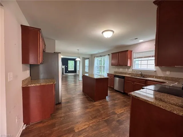 $2,400 | 3686 McGinty Drive, Greensboro, NC 27406