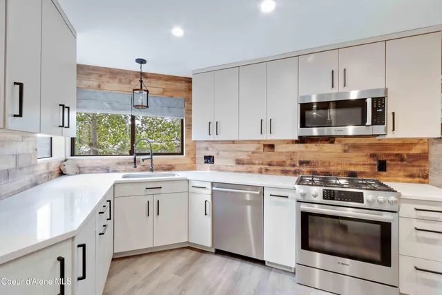 $595,900 | 600 Hubbard Avenue, Unit 29, Coeur D'Alene, ID 83814