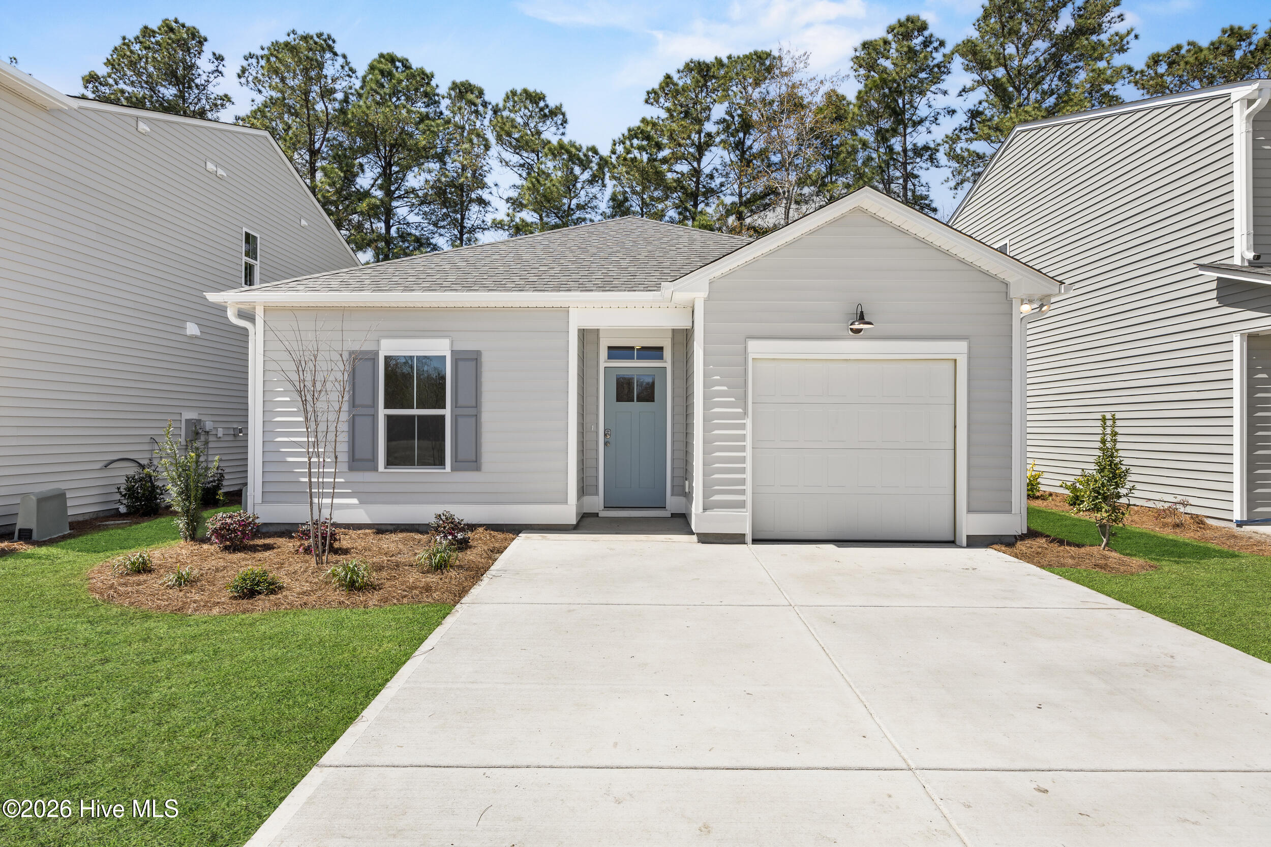115 Brookfield Br Road, Unit 4 Hampstead, NC 28443 - Photo 5 of 35 3_front exterior