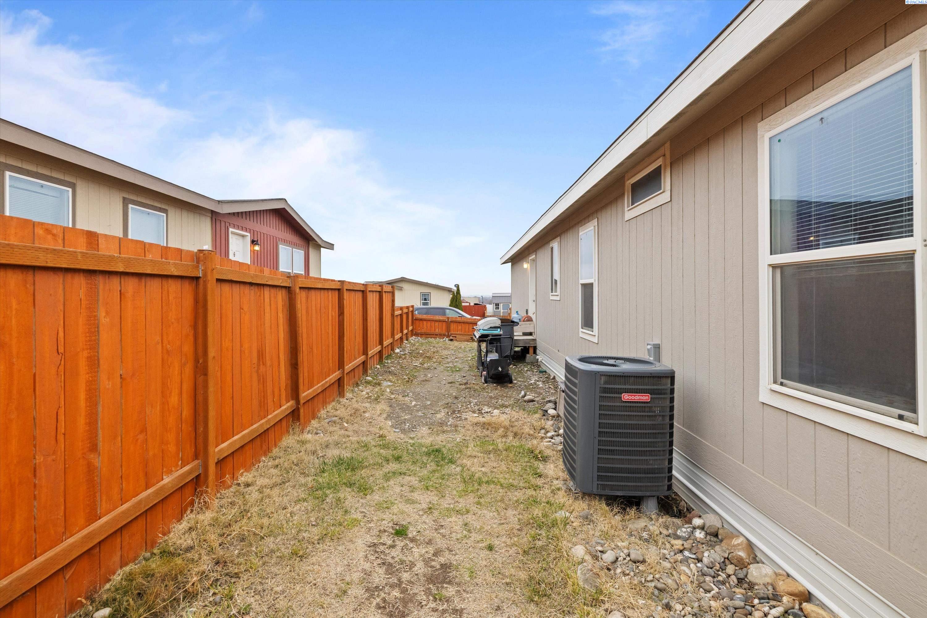 200802 East Game Farm Road, Unit 96 Kennewick, WA 99337 - Photo 31 of 38 Gallery Image 31