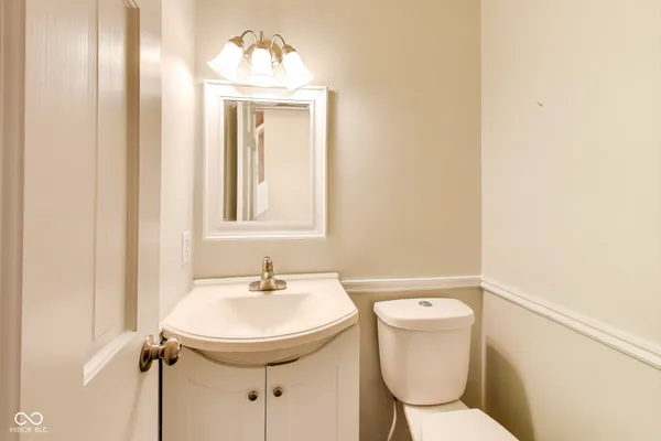 $375,000 | 7222 Brompton Court, Indianapolis, IN 46250