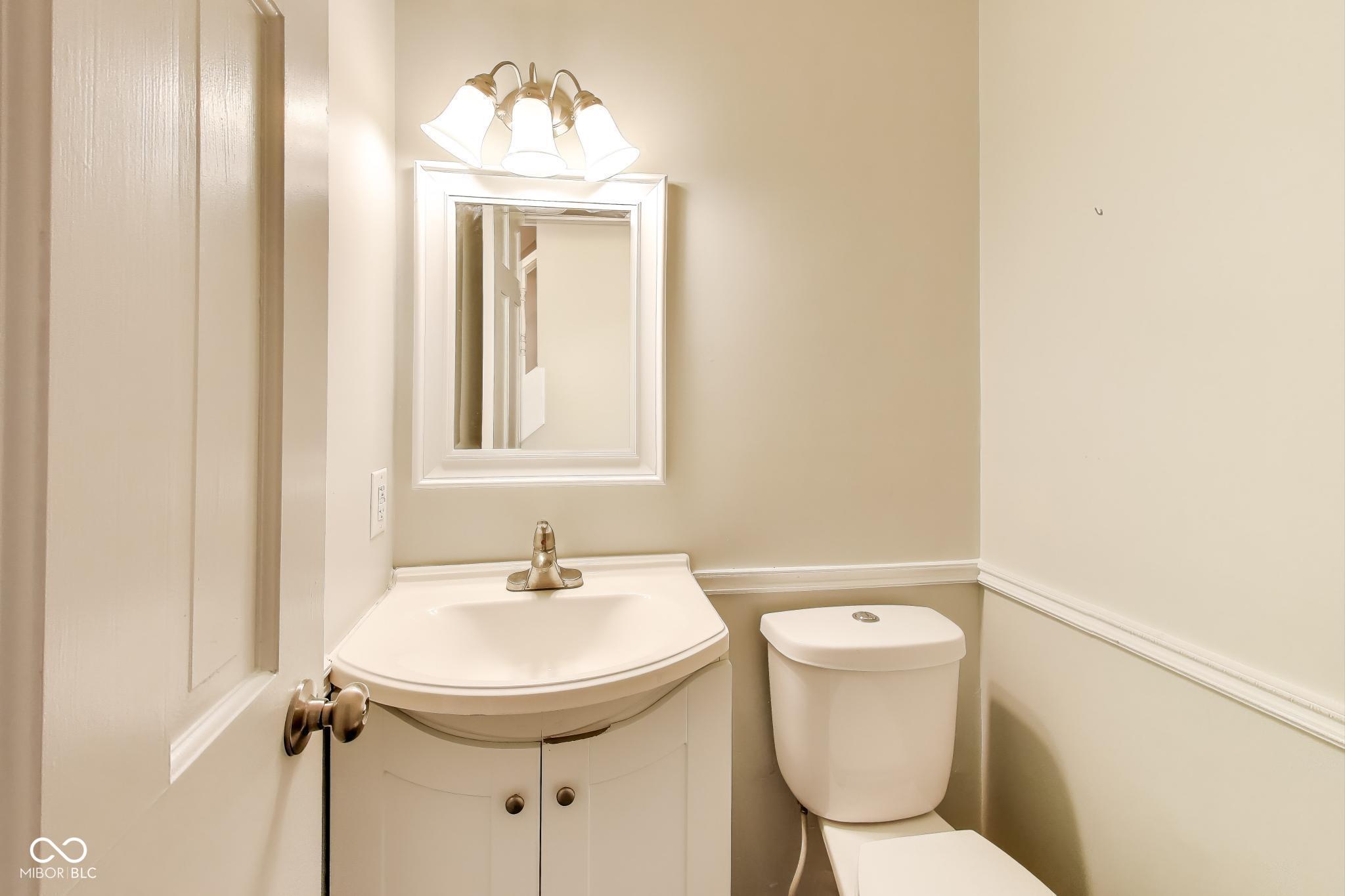 7222 Brompton Court Indianapolis, IN 46250 - Photo 15 of 38