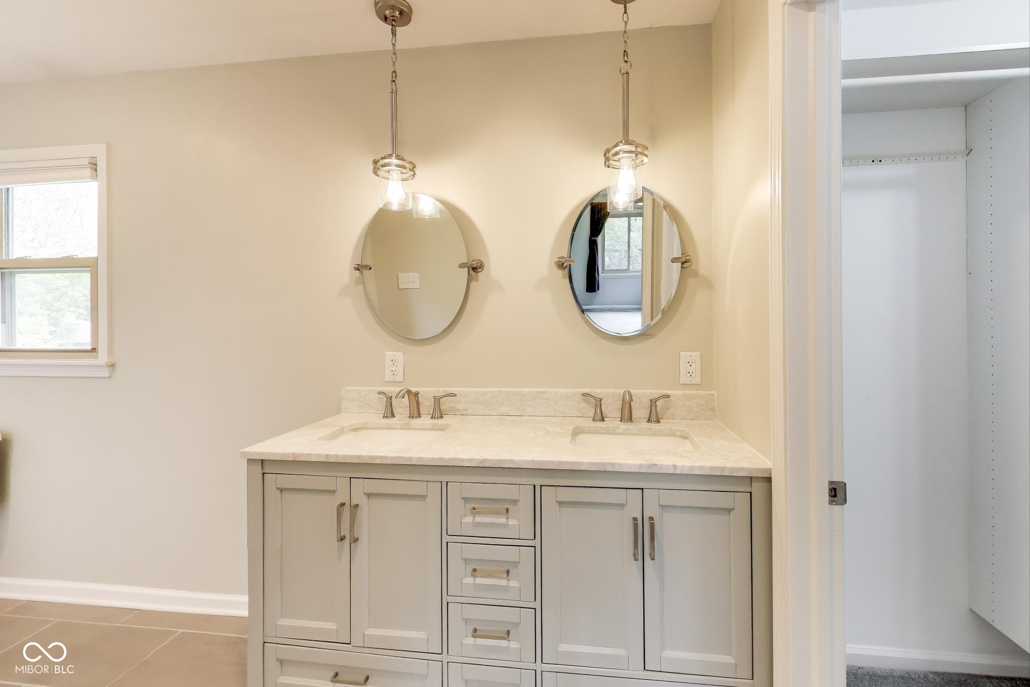 7222 Brompton Court Indianapolis, IN 46250 - Photo 19 of 38