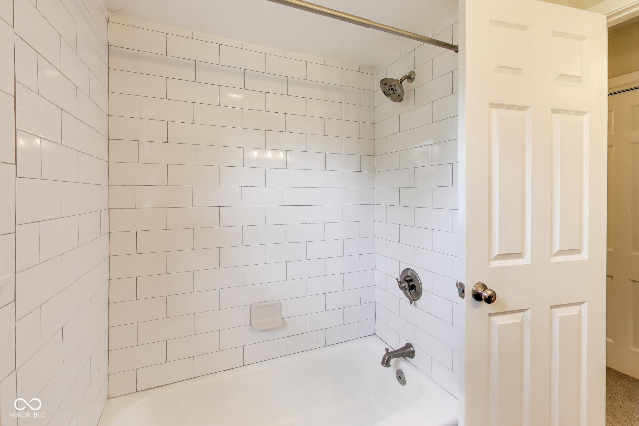 7222 Brompton Court Indianapolis, IN 46250 - Photo 27 of 38