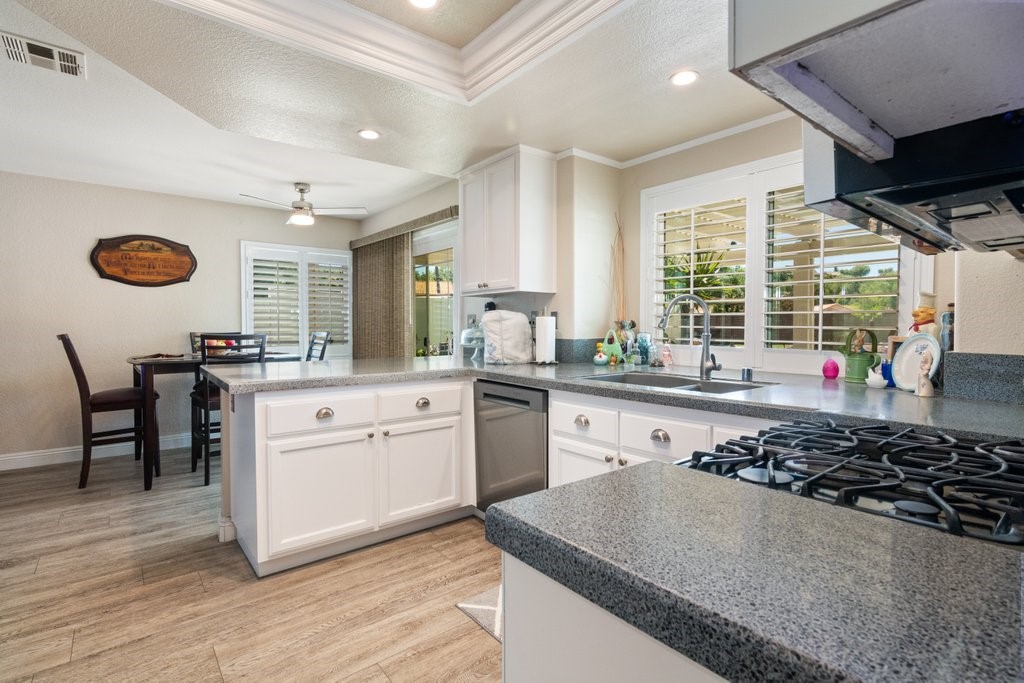 30014 Milano Road Temecula, CA 92591 - Photo 12 of 33