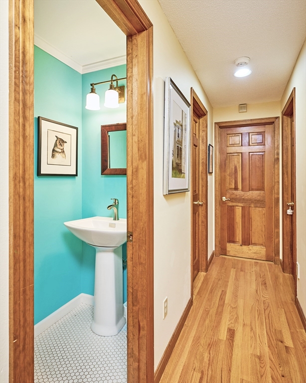 72 Crooked Ledge Road Southampton, MA 01073 - Photo 28 of 42 a view of a hallway with wooden floor and staircase