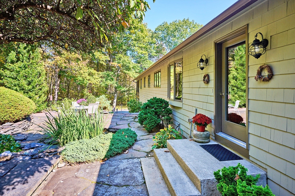 72 Crooked Ledge Road Southampton, MA 01073 - Photo 38 of 42 a view of a garden with pathway