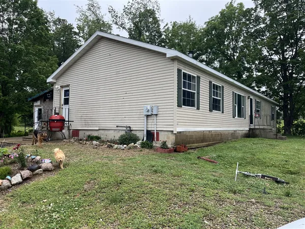 $219,000 | 41261 County Road 681, Bangor, MI 49013