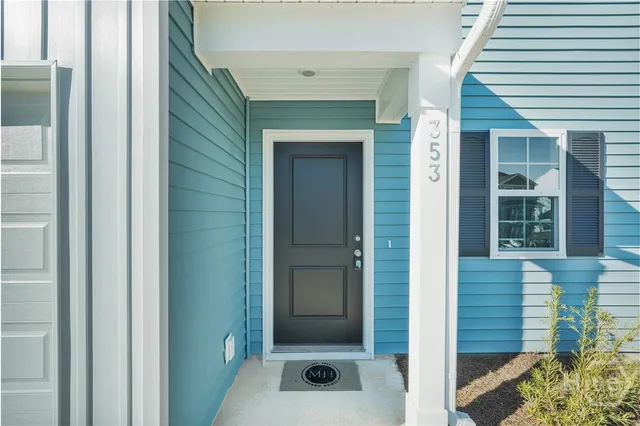 $379,900 | 353 Waters Edge Way, Hardeeville, SC 29927
