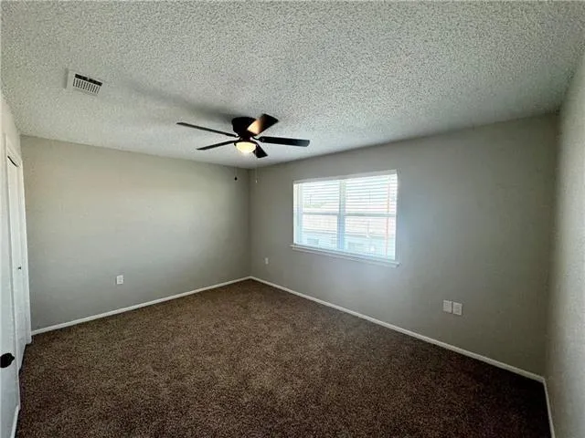 $1,400 | 900 Ave H, Unit D, Westwego, LA 70094