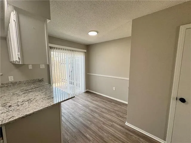 $1,400 | 900 Ave H, Unit D, Westwego, LA 70094