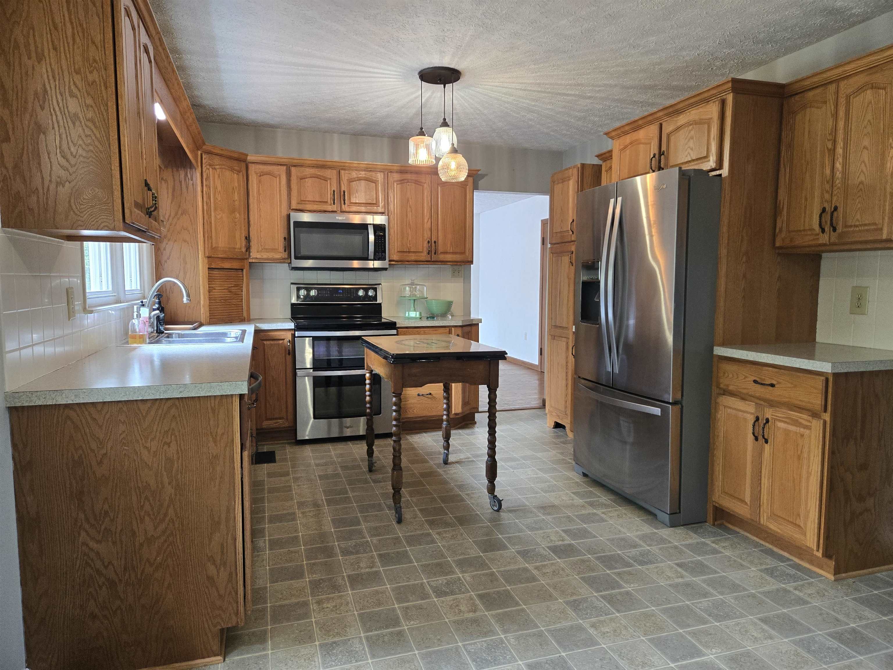 604 Oak Leaf Road Luray, VA 22835 - Photo 10 of 34 Gallery Image 10