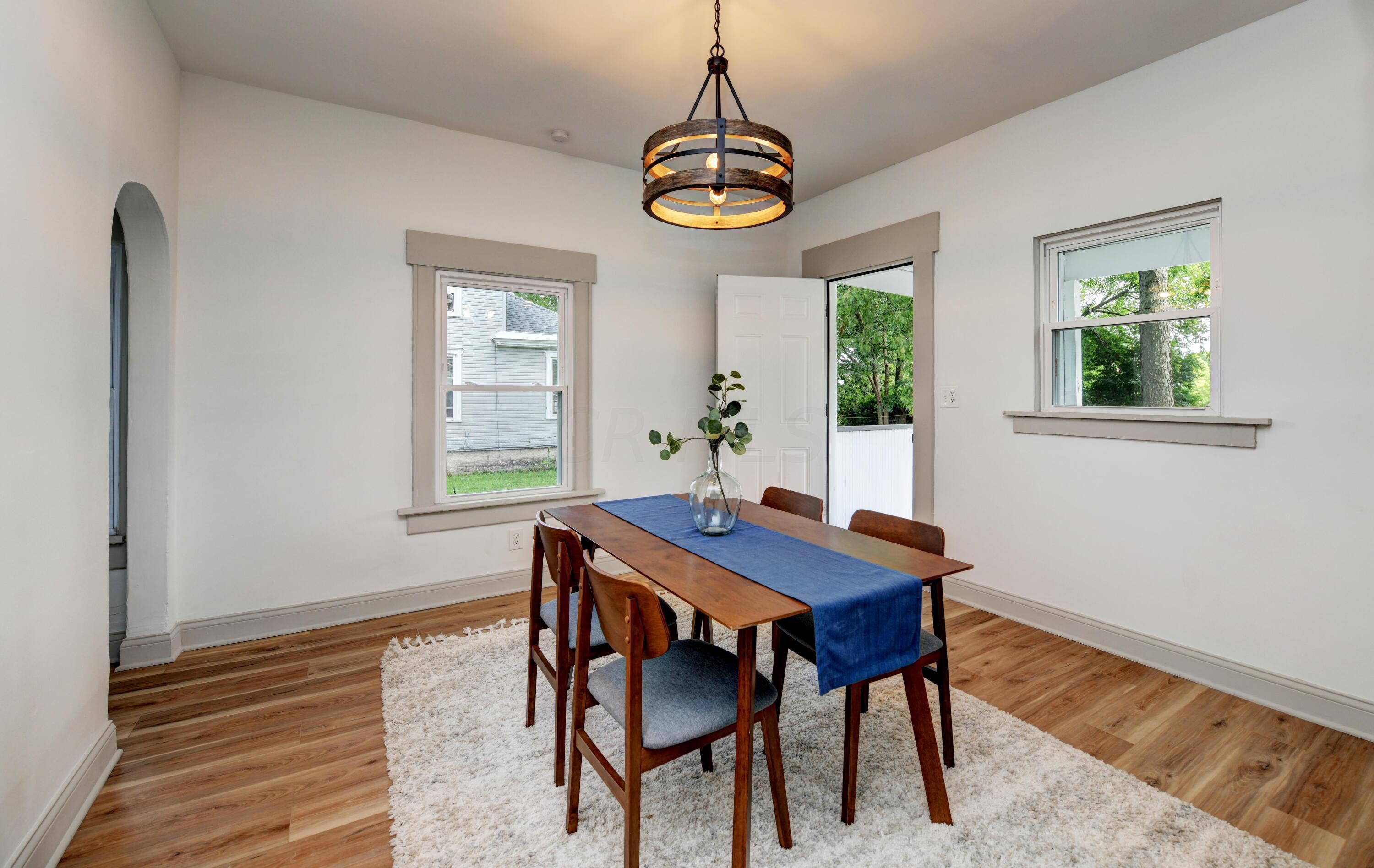 1275 East Fulton Street Columbus, OH 43205 - Photo 16 of 36 Eating Space