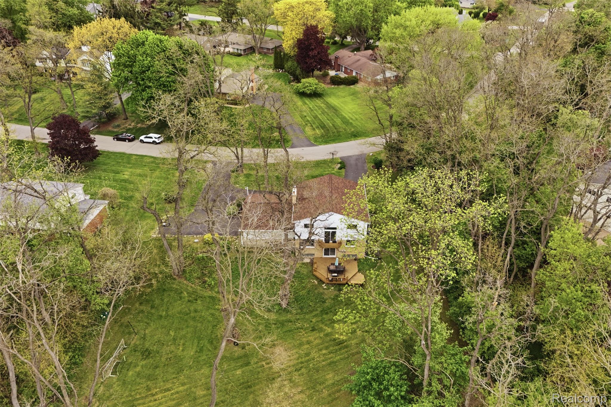 47129 Dunsany Road Northville, MI 48167 - Photo 46 of 49 Drone / aerial view