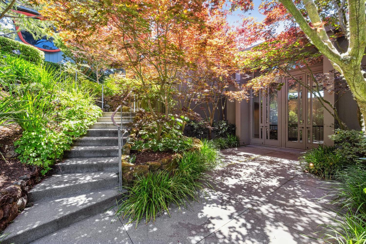 83 Mt Tiburon Road Tiburon, CA 94920 - Photo 22 of 99