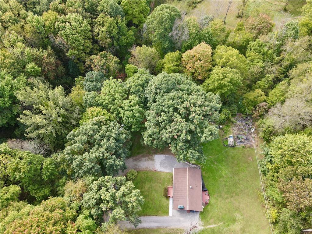 151 Spring Valley Road Evans City, PA 16033 - Photo 5 of 33 Gallery Image 5