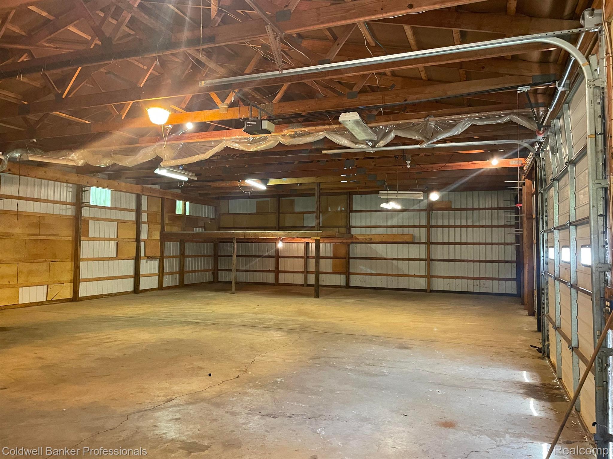 12520 Clyde Road Fenton, MI 48430 - Photo 36 of 36 Gallery Image 36